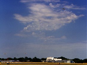 Ten airplanes on final simultaneously
