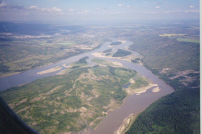 Peace River Valley.jpg (81167 bytes)